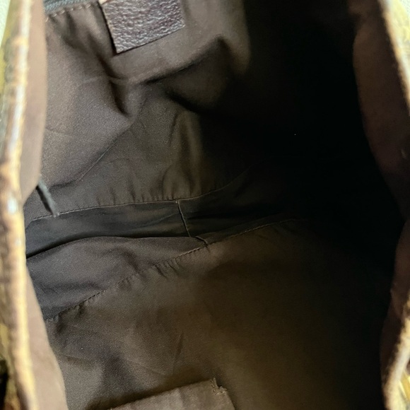 Gucci Brown Monogram Tote Bag - Picture 5 of 14